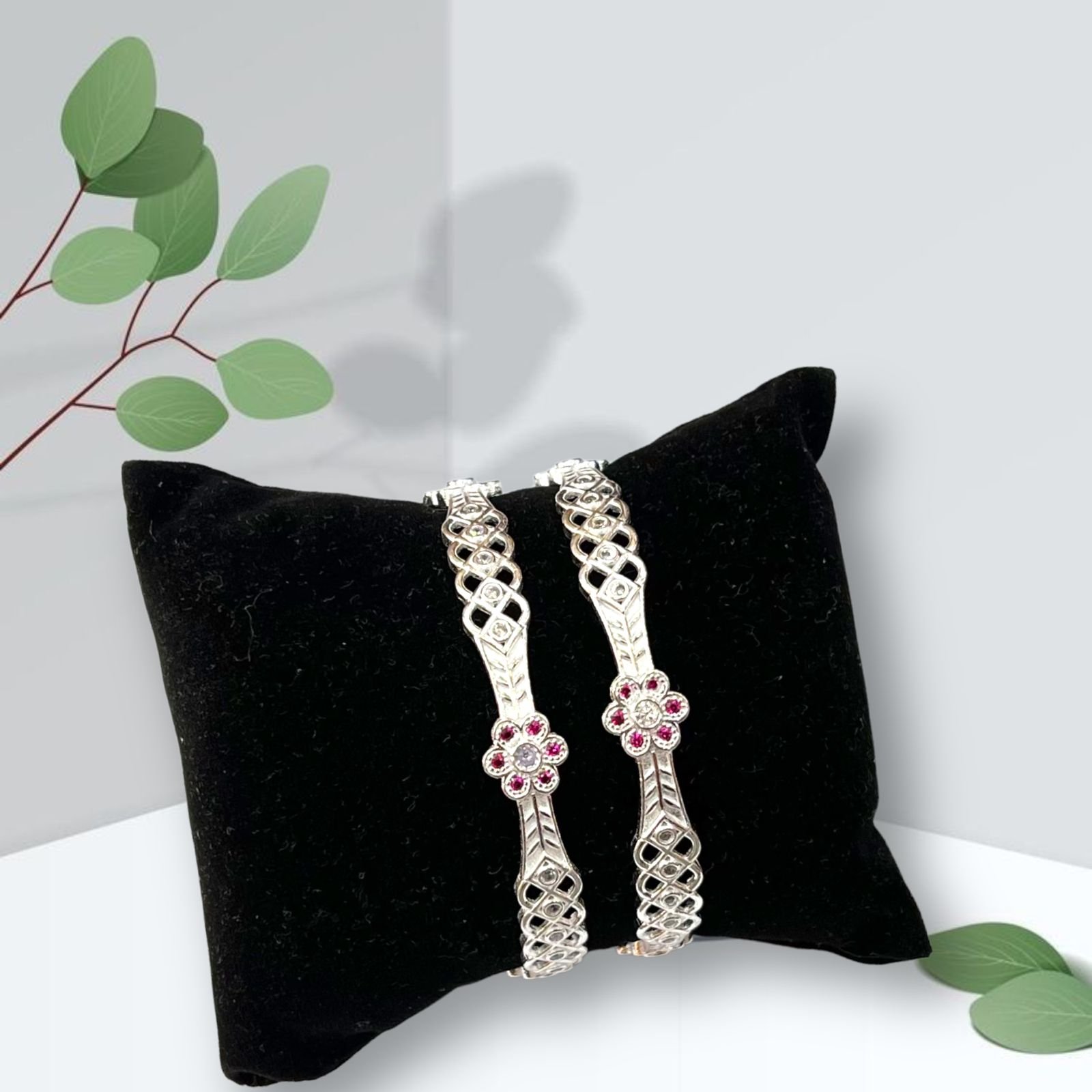 925 Silver Graceful Micro Bangle